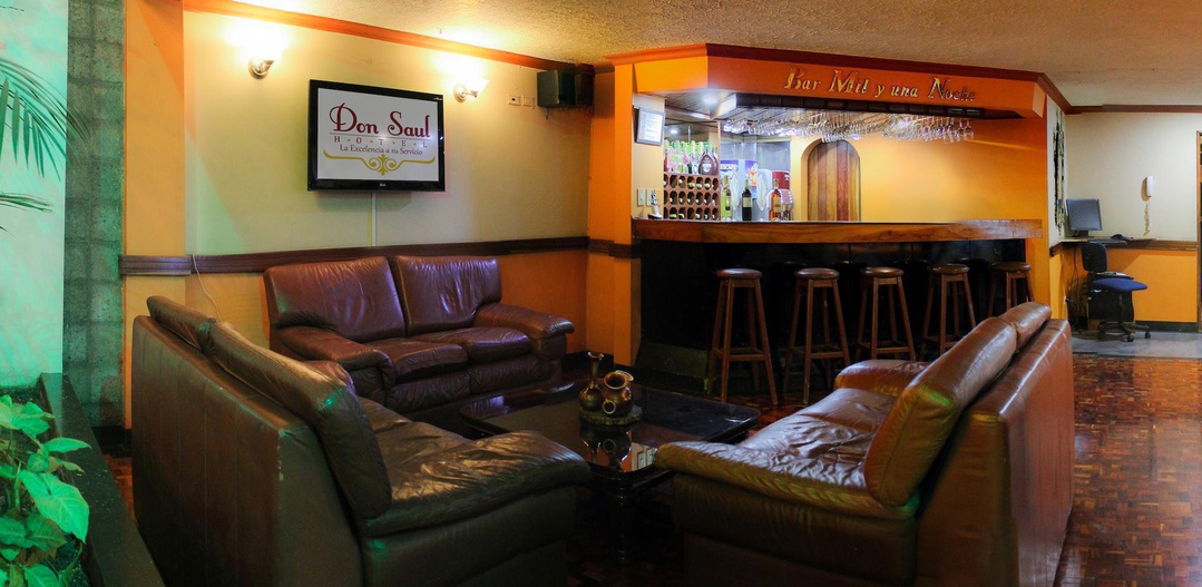 Bar Mil Y Una Noche